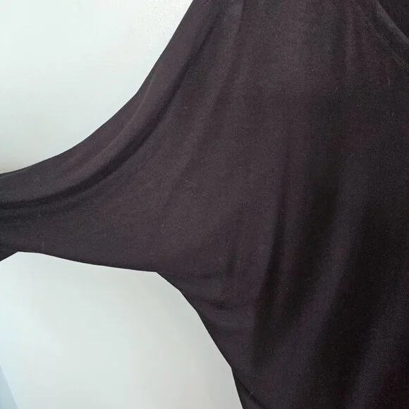 Eileen Fisher Asymmetrical Hem V-Neck Top, Black , Large - Picture 6 of 6